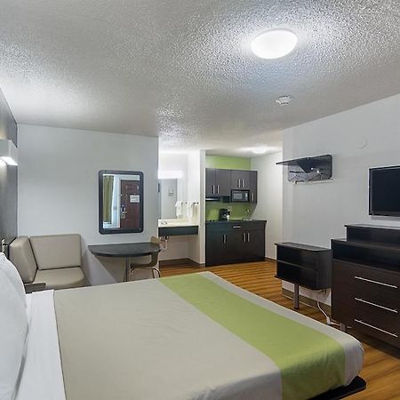 Studio Inn Extended Stay Oklahoma City Airport By Oyo Kültér fotó