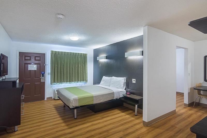 Studio Inn Extended Stay Oklahoma City Airport By Oyo Kültér fotó